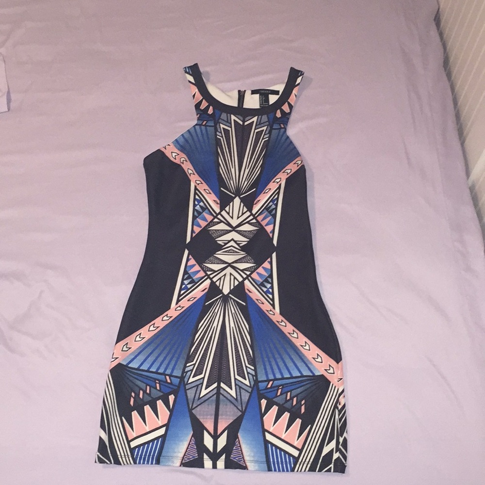 Geometric Dress - Picture 2 of 3